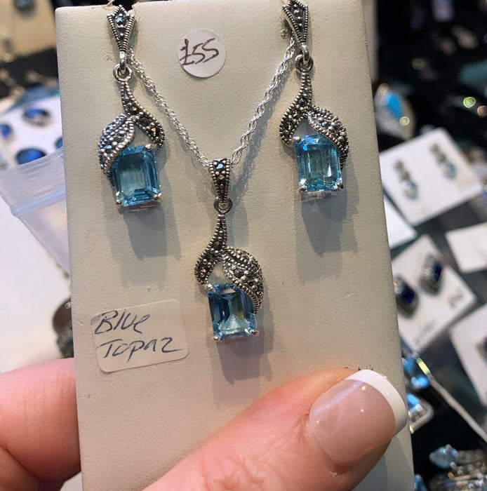 Blue Topaz Art Deco oblong Earrings