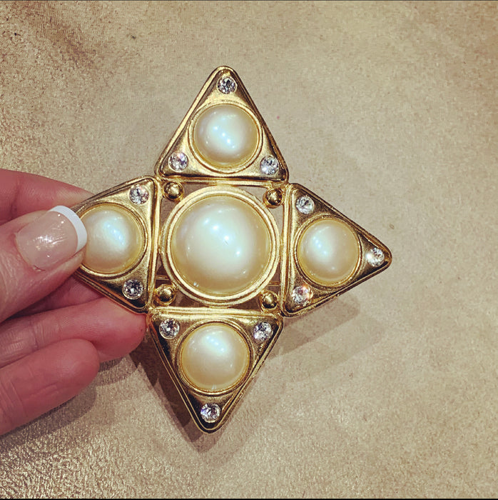 Yves Saint Laurent Pearl Statement brooch - The Hirst Collection