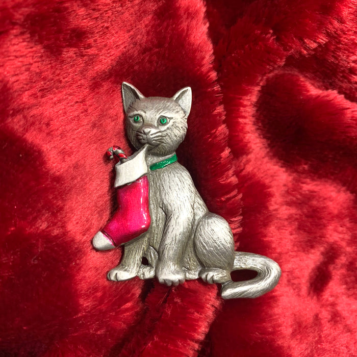 Christmas Cat brooch with stocking by JJ - The Hirst Collection