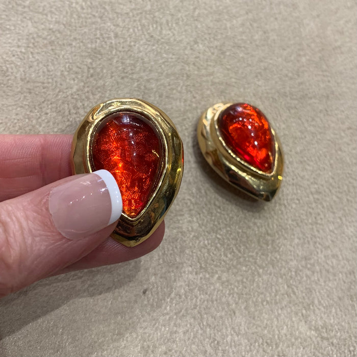 Les Bernard red clip on vintage earrings. - The Hirst Collection