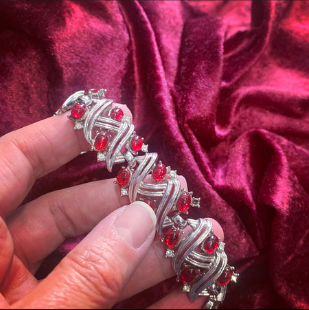 Trifari Red cabuchon Vintage Bracelet - The Hirst Collection