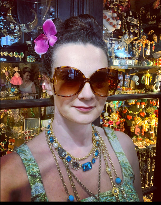 Dior Long gold sautoir chain with Glass Turquoise and Pearl - The Hirst Collection