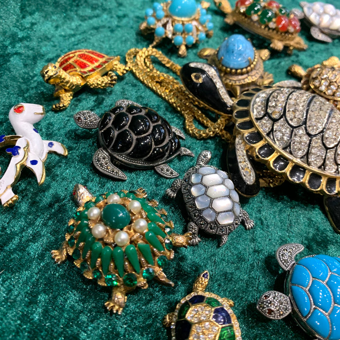 Black Turtle Onyx Brooch Silver Marcasite - The Hirst Collection