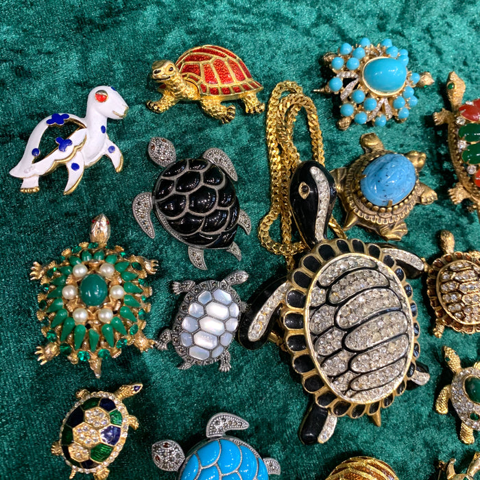 Black Turtle Onyx Brooch Silver Marcasite - The Hirst Collection