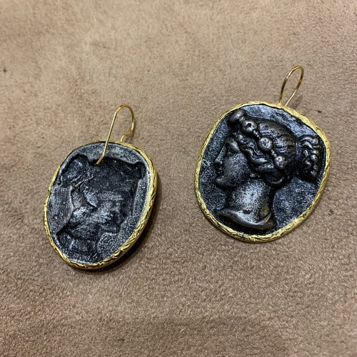 Coin earrings in Roman style