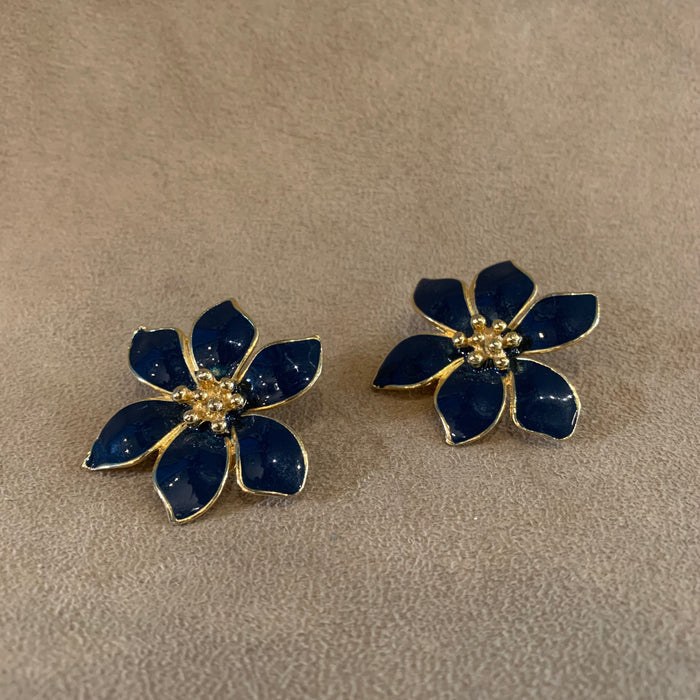 Vintage Navy Blue Flower earrings