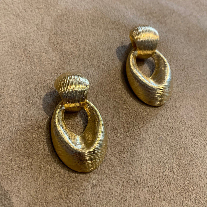 Vintage  pierced Door Knocker Gold Earrings