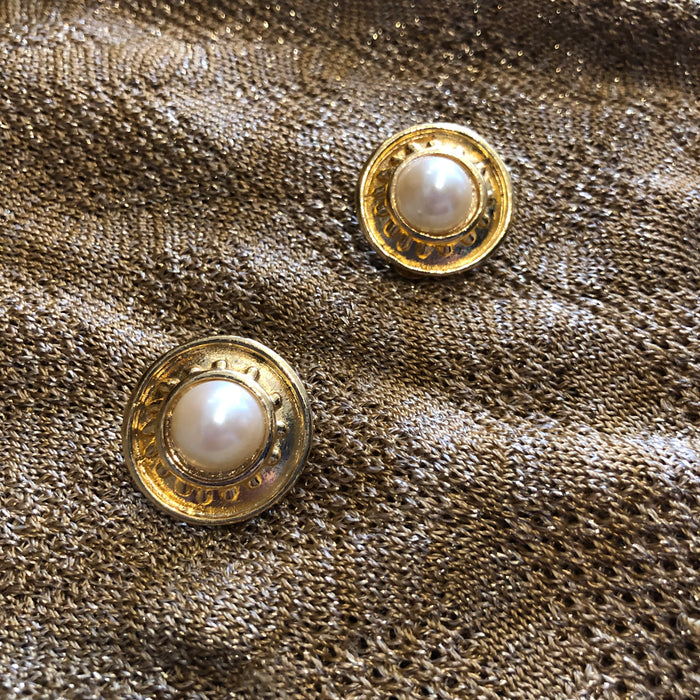 Vintage Gold Round Pearl Earrings Clip On
