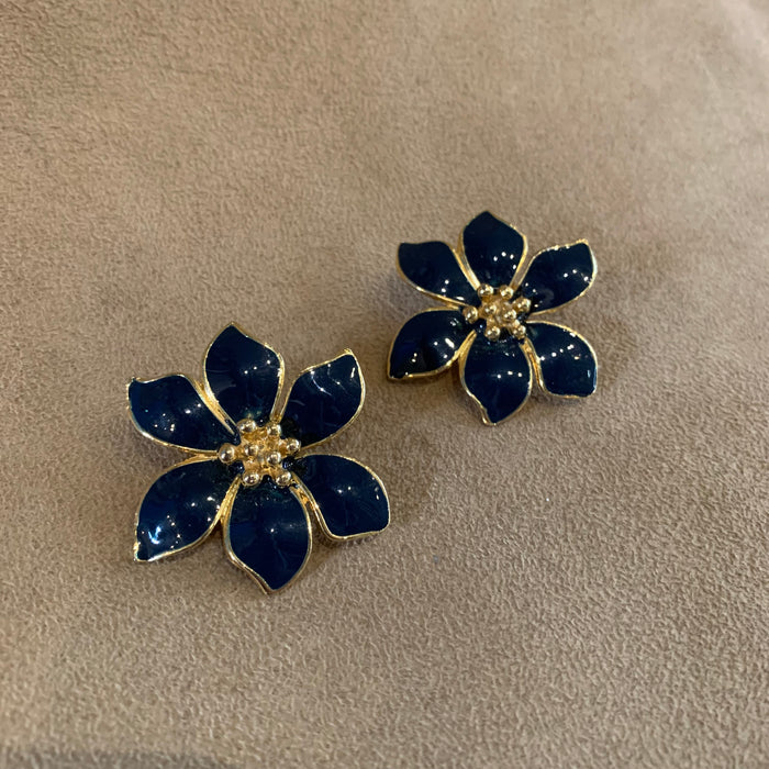 Vintage Navy Blue Flower earrings