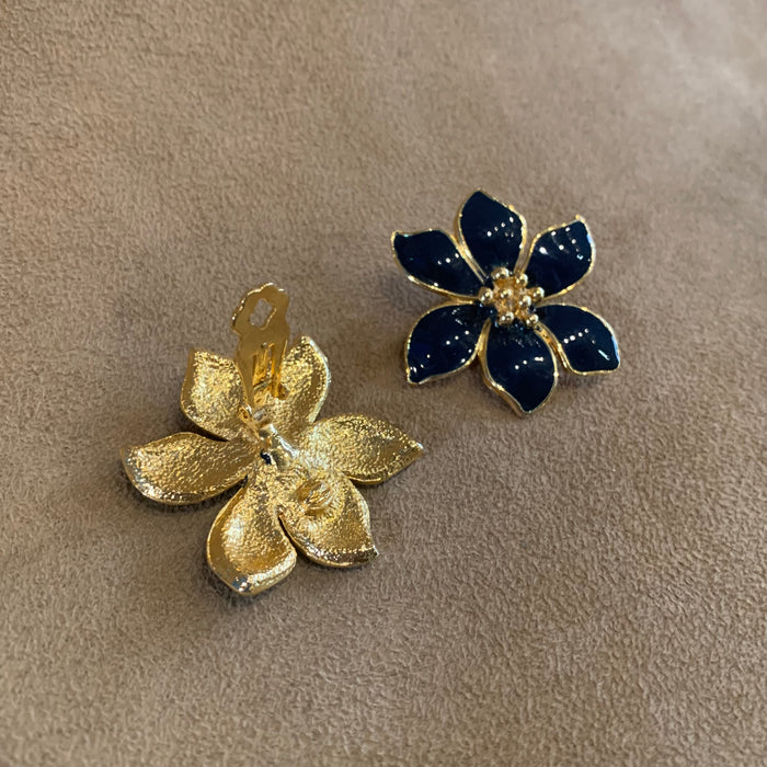 Vintage Navy Blue Flower earrings