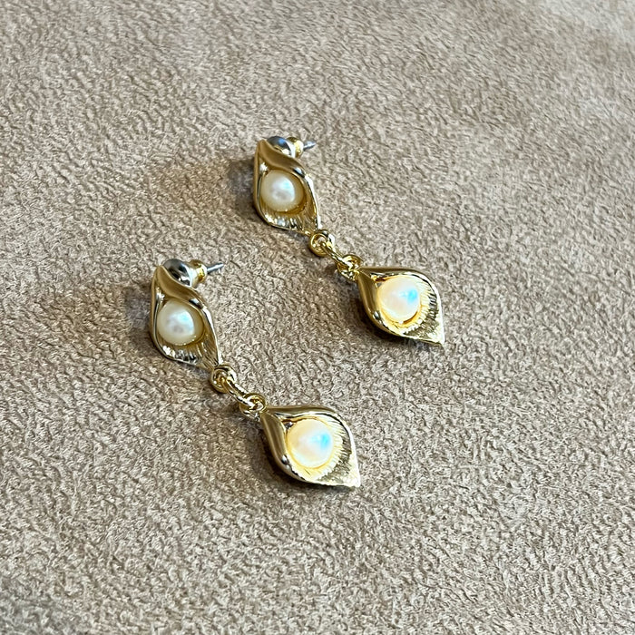 Vintage Gold Plated and Pearl Drop Earrings Pierced