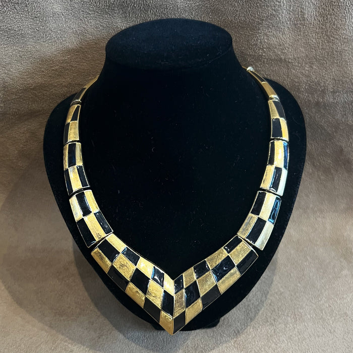 Kunio Matsumoto for Trifari Vintage Necklace and Earring Set Black Enamel Gold Plated