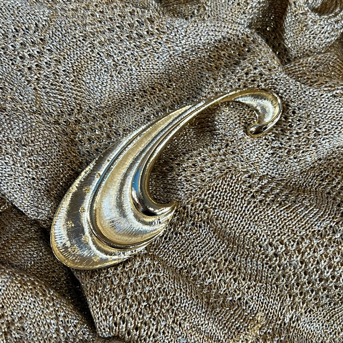Large Gold Swirl Vintage Brooch 1970s
