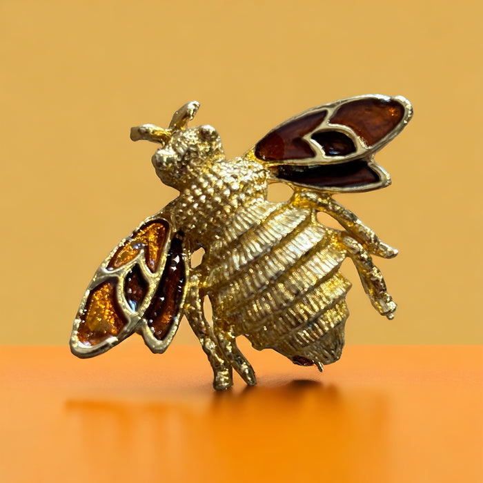 Vintage Golden Bee Brooch Amber Enamel Wings