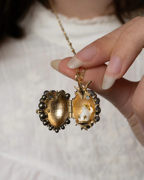 BlackBerry mouse locket by Bill Skinner