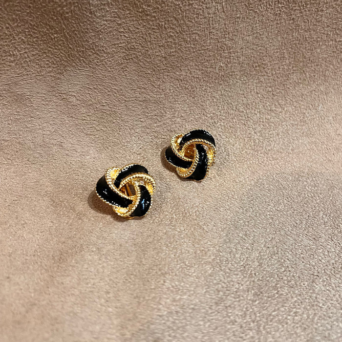Vintage Black Gold Knot Clip On earrings