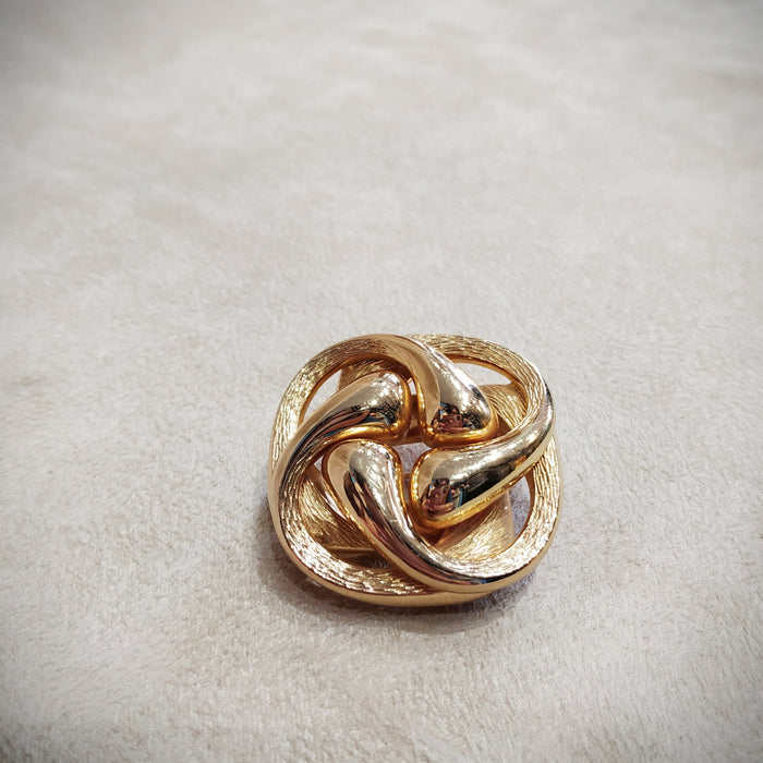 Swirly Fluid design Golden Vintage Brooch by Grosse Germany 1973 - The Hirst Collection