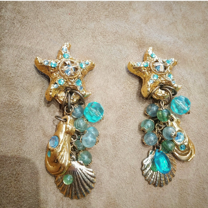 Jacky De G Pairs Ocean Paris Sealife chandelier earrings - The Hirst Collection