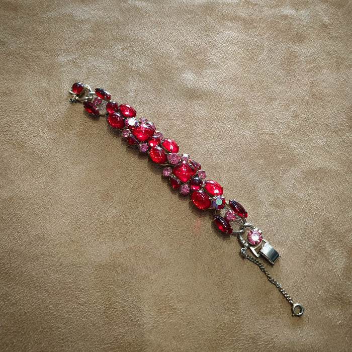 Weiss Red Vintage Glass Bracelet - The Hirst Collection