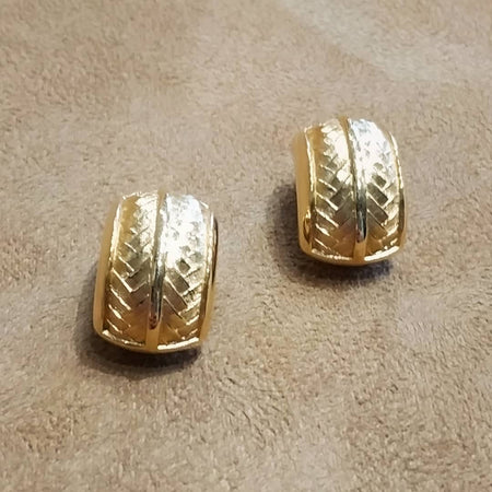 Christian Dior Half Hoop Earrings vintage gold clip on #006 - The Hirst Collection