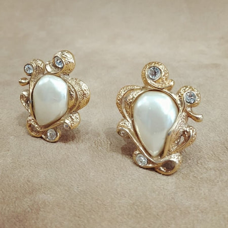 Guy Laroche Baroque pearl glass earrings - The Hirst Collection