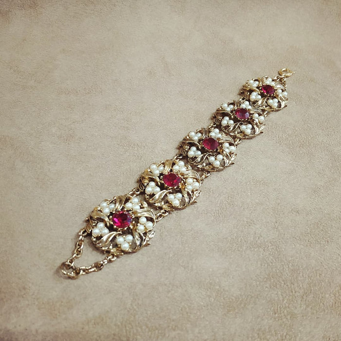 Red Floral Swirl Pearl Gold Vintage Bracelet