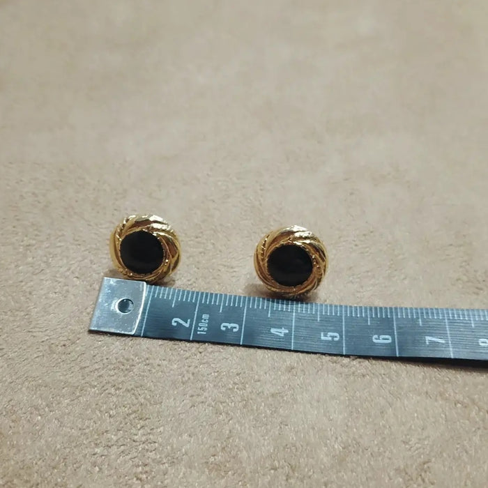 Vintage small swirly rim black studs earrings