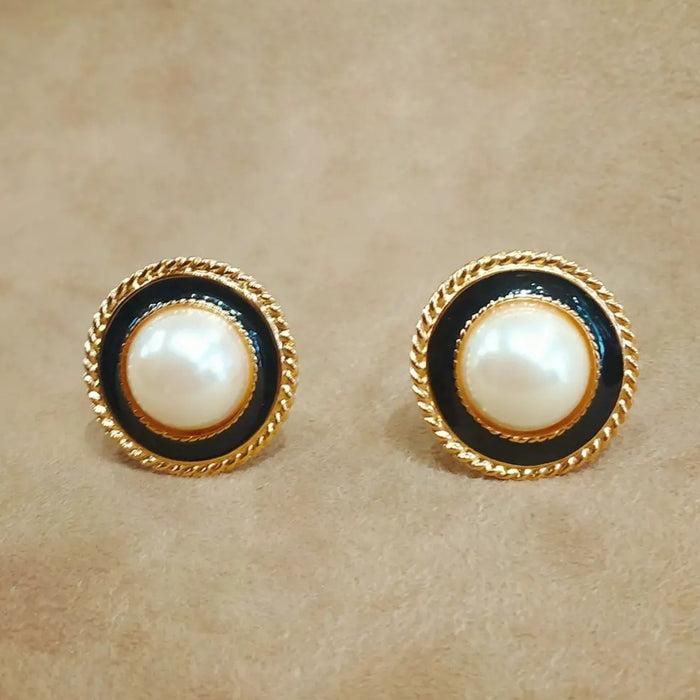 Vintage Gold Round Pearl Black Enamel Ropey Rim Earrings Clip On
