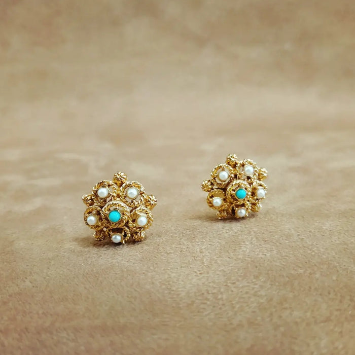 Vintage small turquoise pearl floral filigree clip on earrings 1