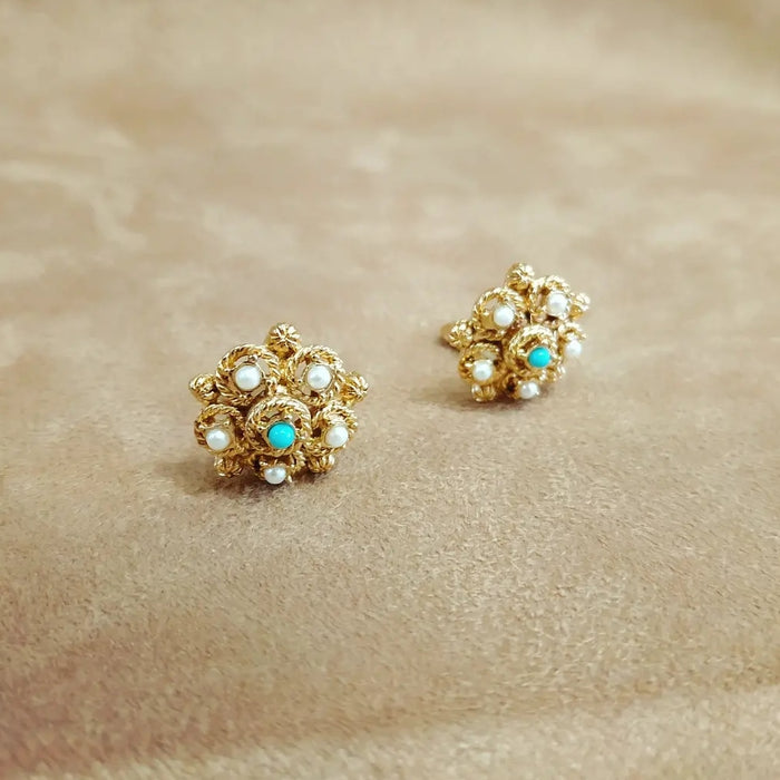 Vintage small turquoise pearl floral filigree clip on earrings 1