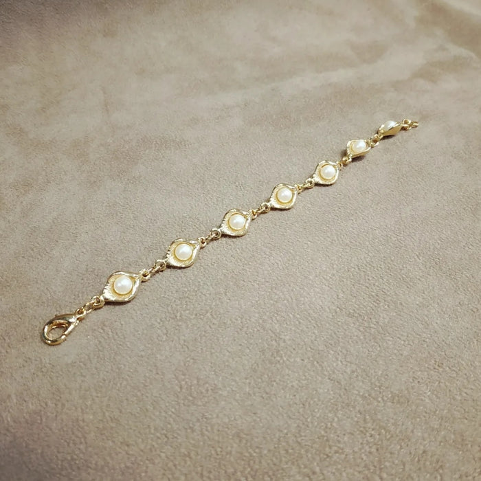 Vintage gold Cala lily pearl bracelet