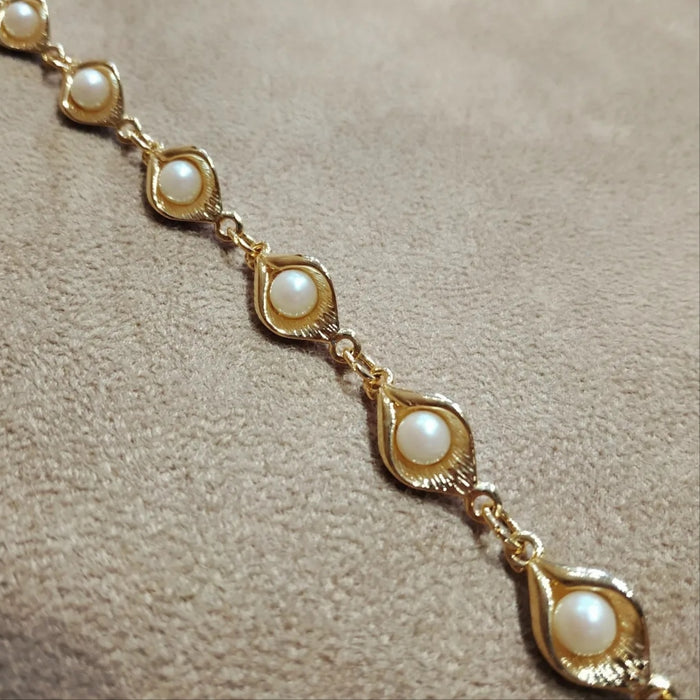 Vintage gold Cala lily pearl bracelet