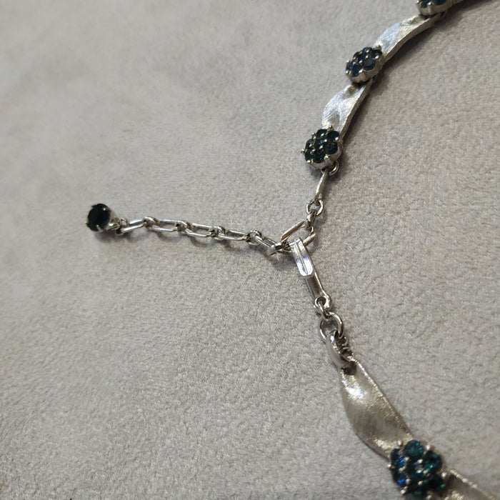 Trifari vintage sapphire blue crystal flower necklace