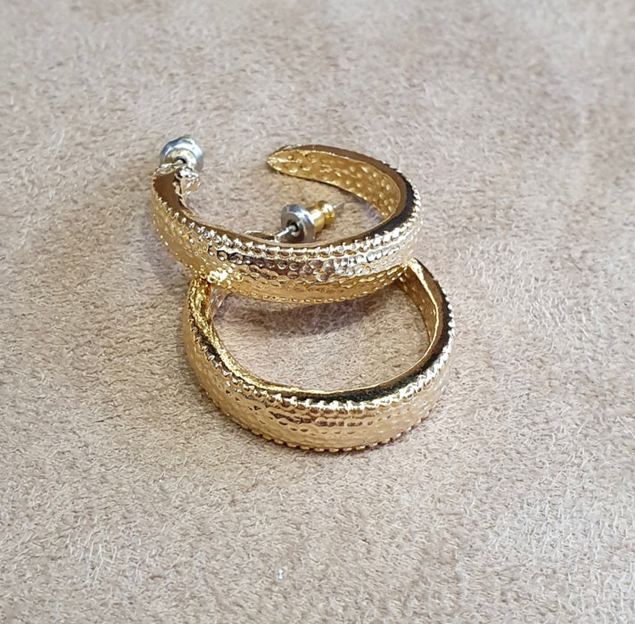 Medium Hoop Earrings Vintage Gold Plated