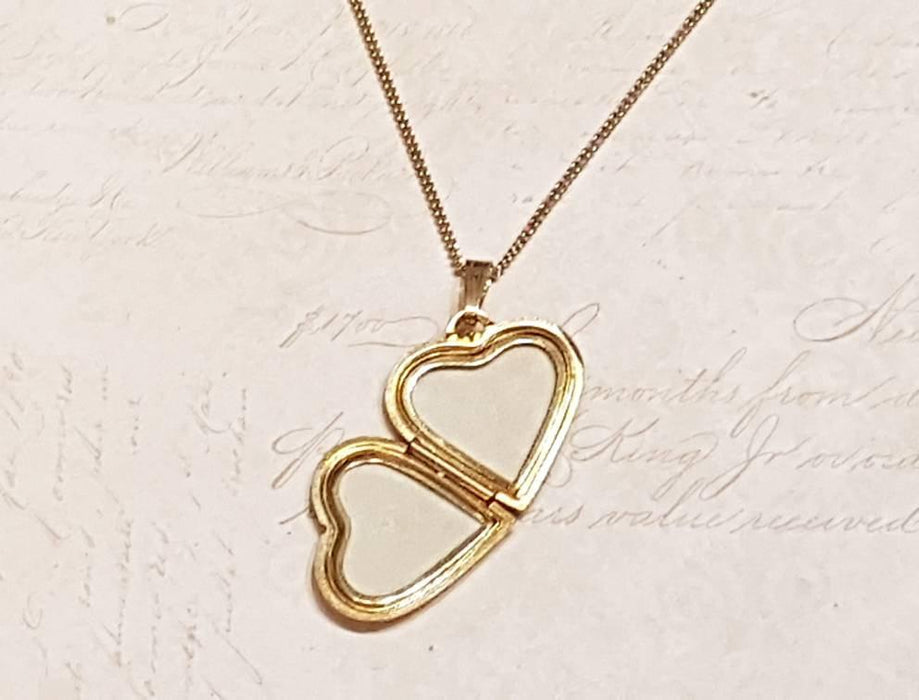 Grooved Heart Locket in Gold - The Hirst Collection