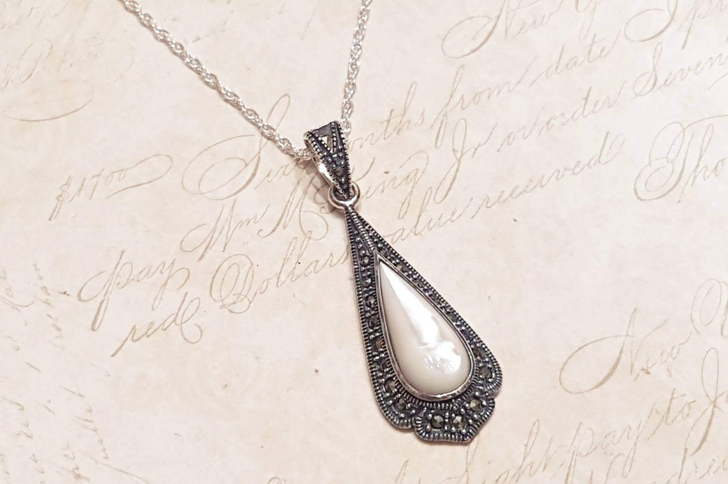 Mother of Pearl drop pendant necklace - The Hirst Collection