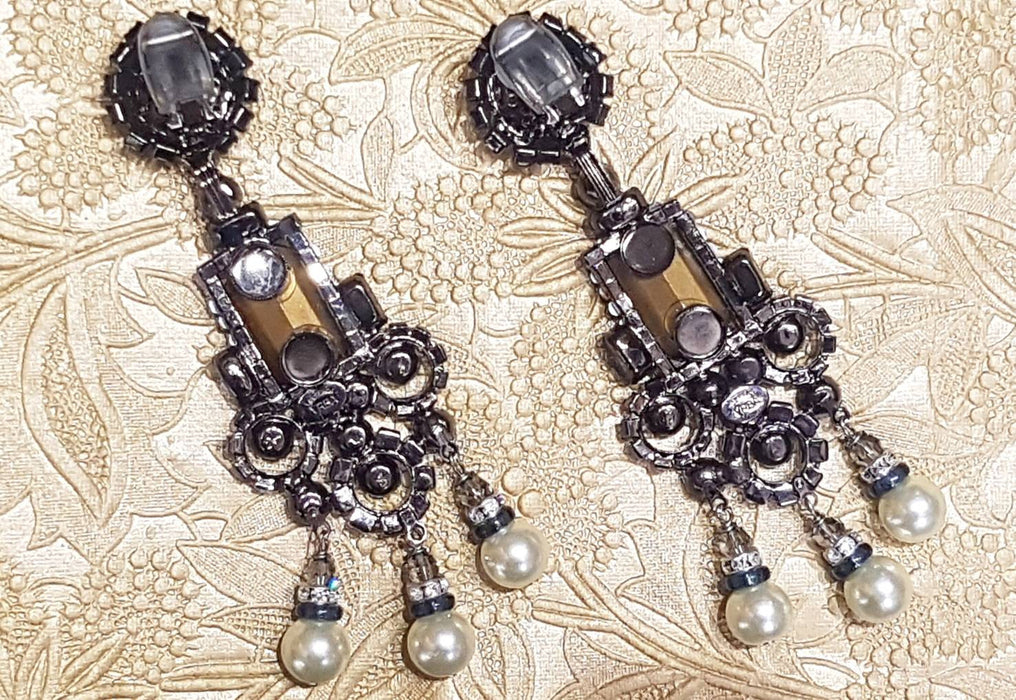 Larry Vrba Earrings Clip On Chandelier Sapphire Blue Pearl Silver Signed - The Hirst Collection