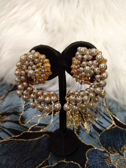 Miriam haskell vintage cluster pearl clip on earrings - The Hirst Collection