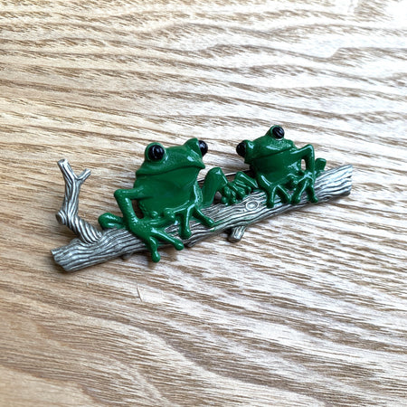 Tree Frogs on a log brooch by JJ in pewter - The Hirst Collection