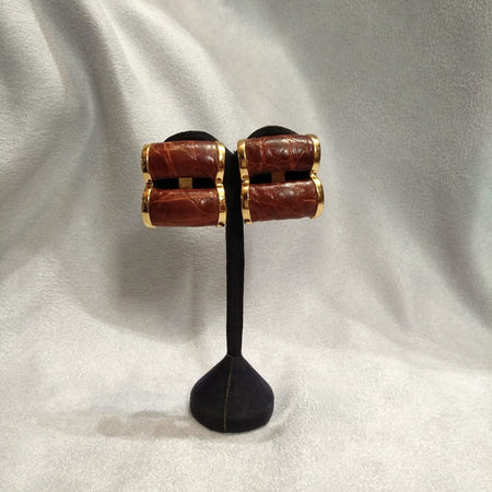 Loewe Brown leather earrings croc effect - The Hirst Collection