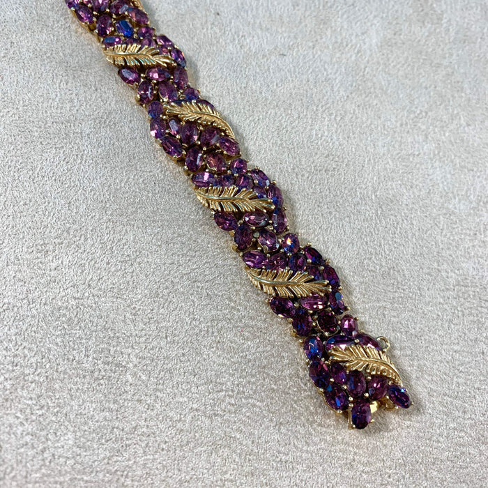 Trifari purple crystal vintage bracelet gold plated - The Hirst Collection