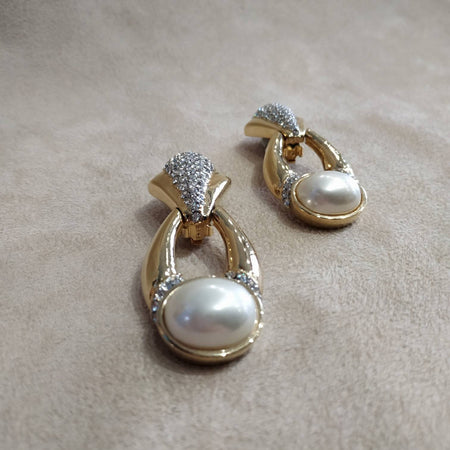 Ciner Vintage Earrings Gold / Clear crystal Pearl Door Knocker Clip On - The Hirst Collection