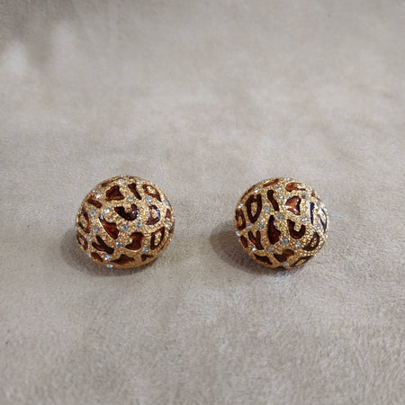 Ciner Vintage Earrings Leopard enamel Clip On Round - The Hirst Collection