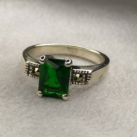 The Countess Solitaire Ring in Silver Emerald Green - The Hirst Collection