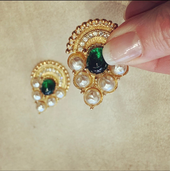 Rare earrings by Mosell in green and pearl glass - The Hirst Collection