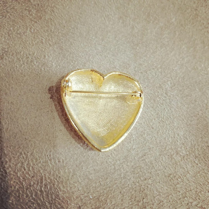 Gold heart red enamel vintage brooch