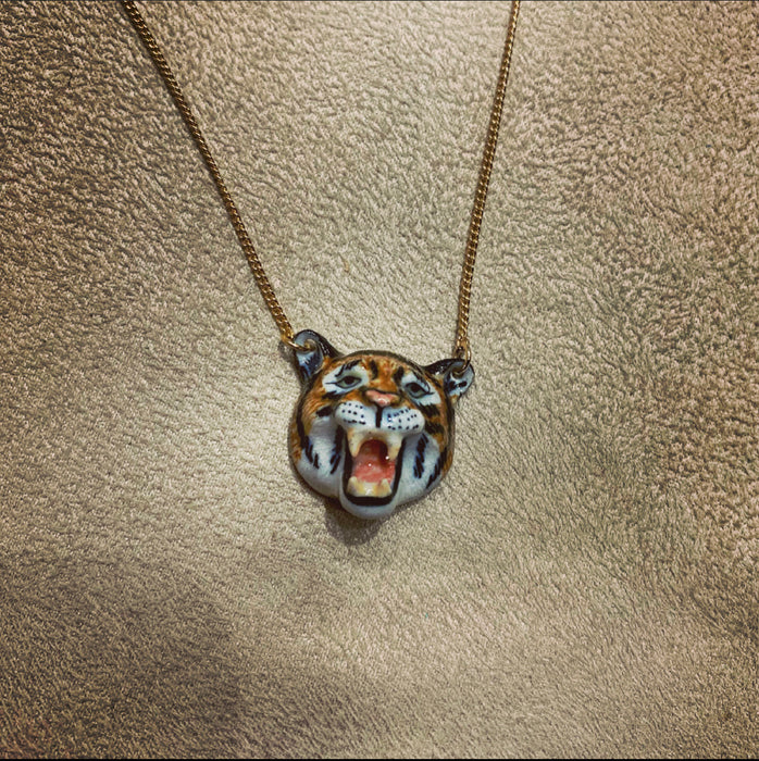 Roaring Tiger necklace by And Mary in porcelaine - The Hirst Collection