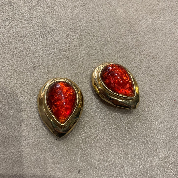 Les Bernard red clip on vintage earrings. - The Hirst Collection