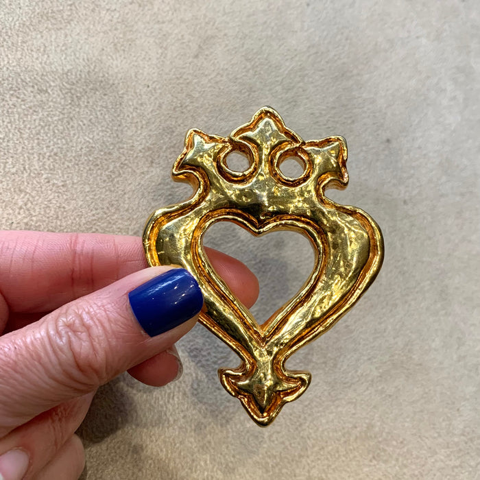 French Vintage heart crown brooch in Lacroix style - The Hirst Collection