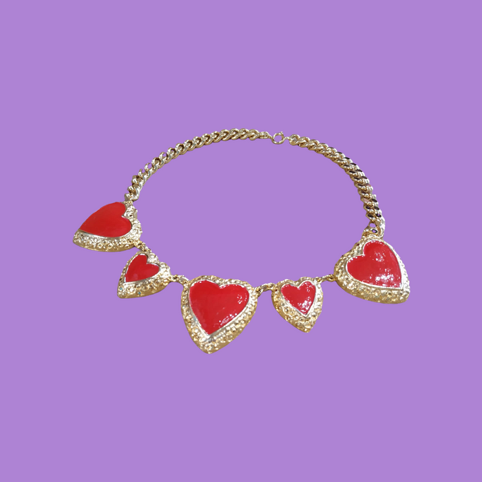 Red heart enamel fun vintage  necklace